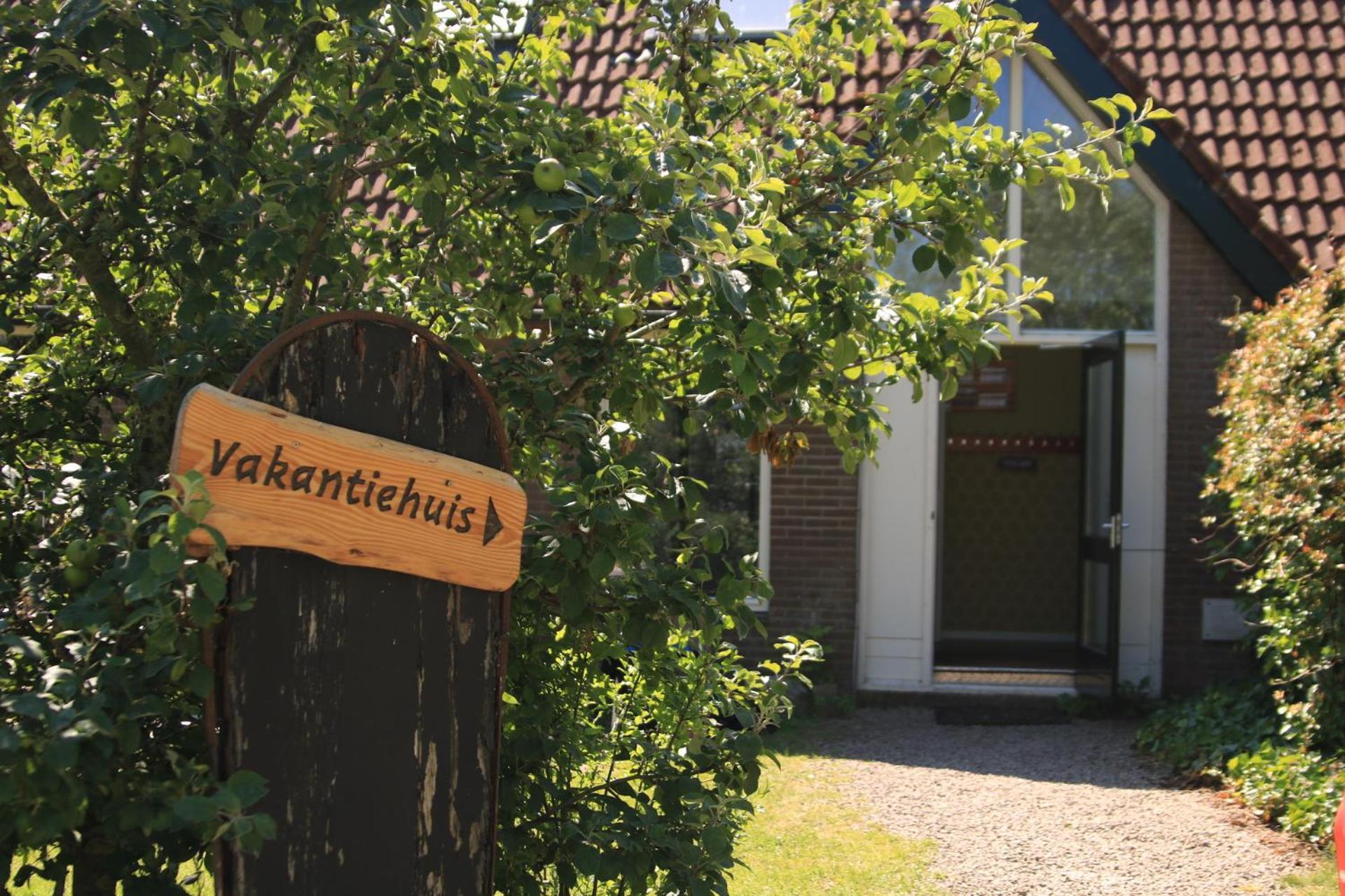Rufus Aan Het Water Bed & Breakfast Boornzwaag over de Wielen Exterior photo